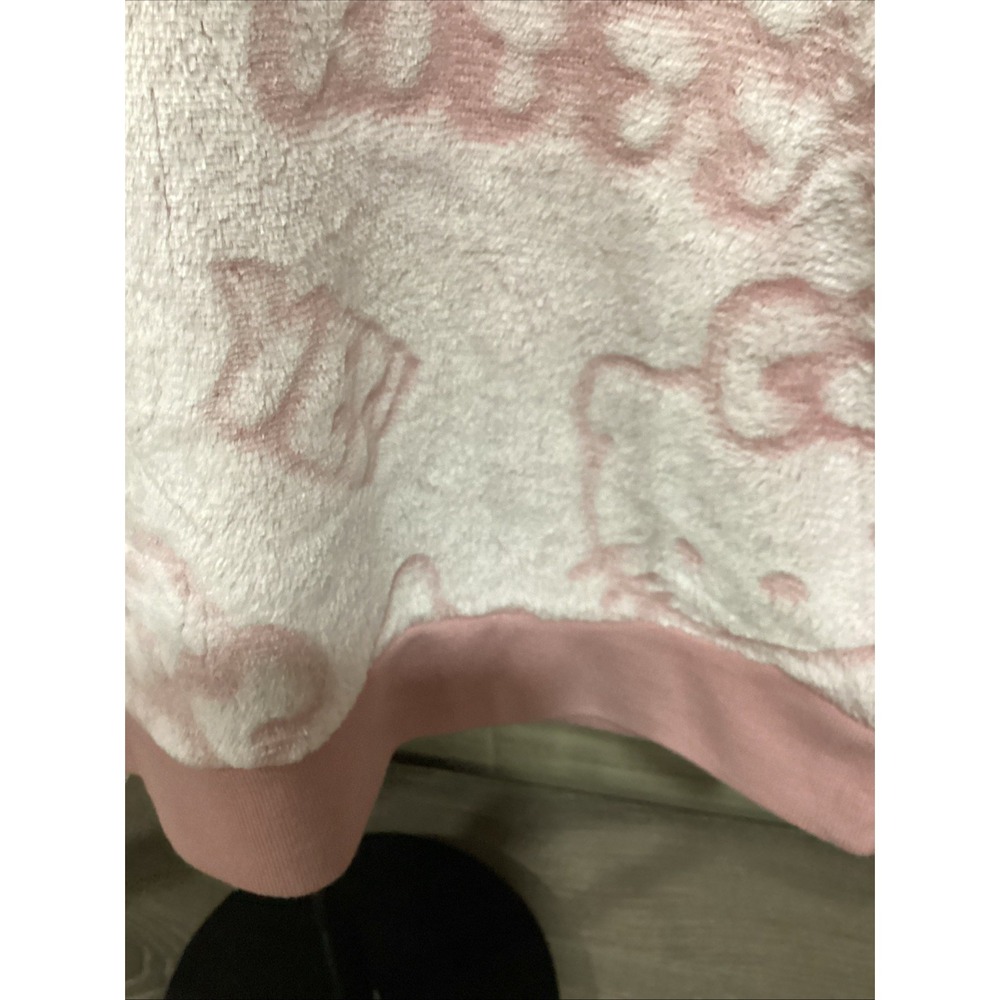 Hello Kitty Youth Size Large 10-12 Sweatshirt NWOT Pink Soft - Picture 5 of 7